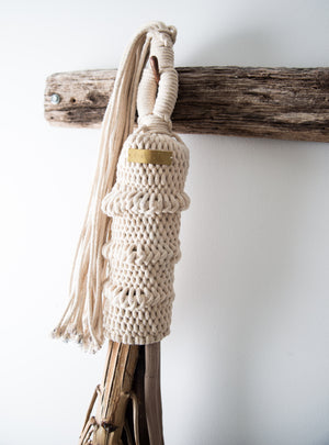 Octavie Seed Pod + Frond Hanger